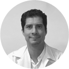 Dr. Uri Torruco
